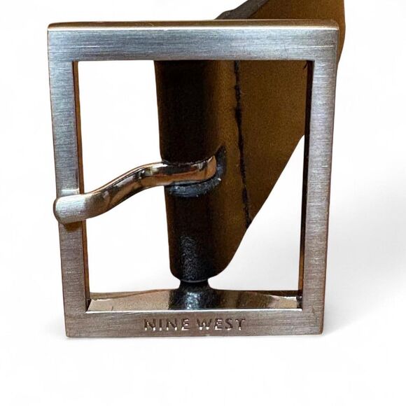 Nine West Black Genuine Leather Belt with Silver Hardware size Small - Picture 3 of 5